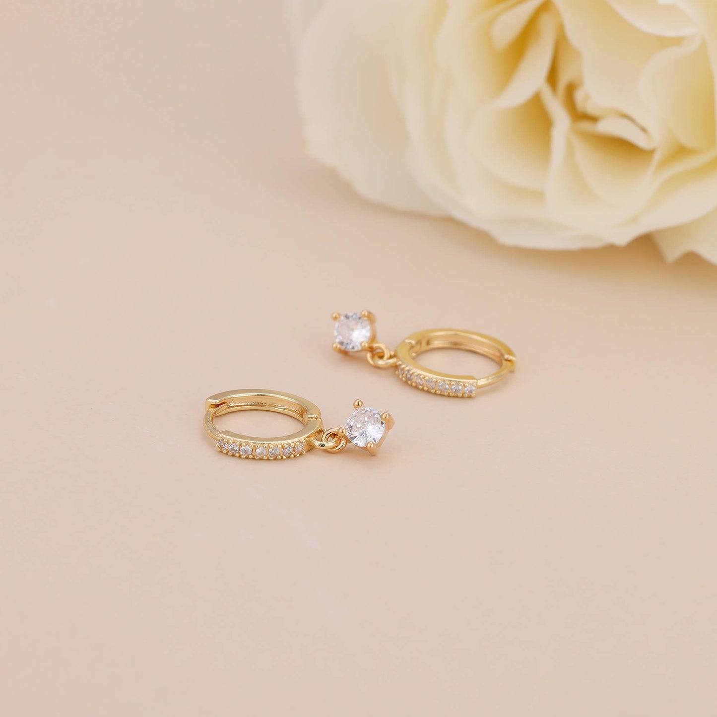 Mimimarche - E156 gold huggie hoop earring, dangle earring, hoop earring