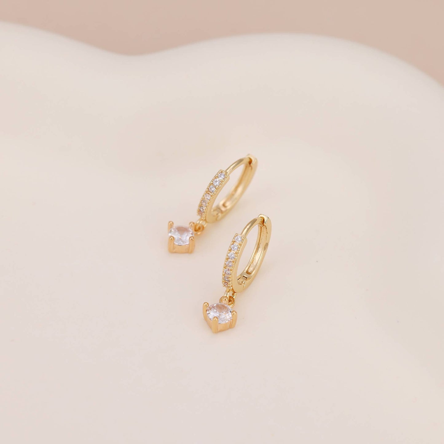 Mimimarche - E156 gold huggie hoop earring, dangle earring, hoop earring