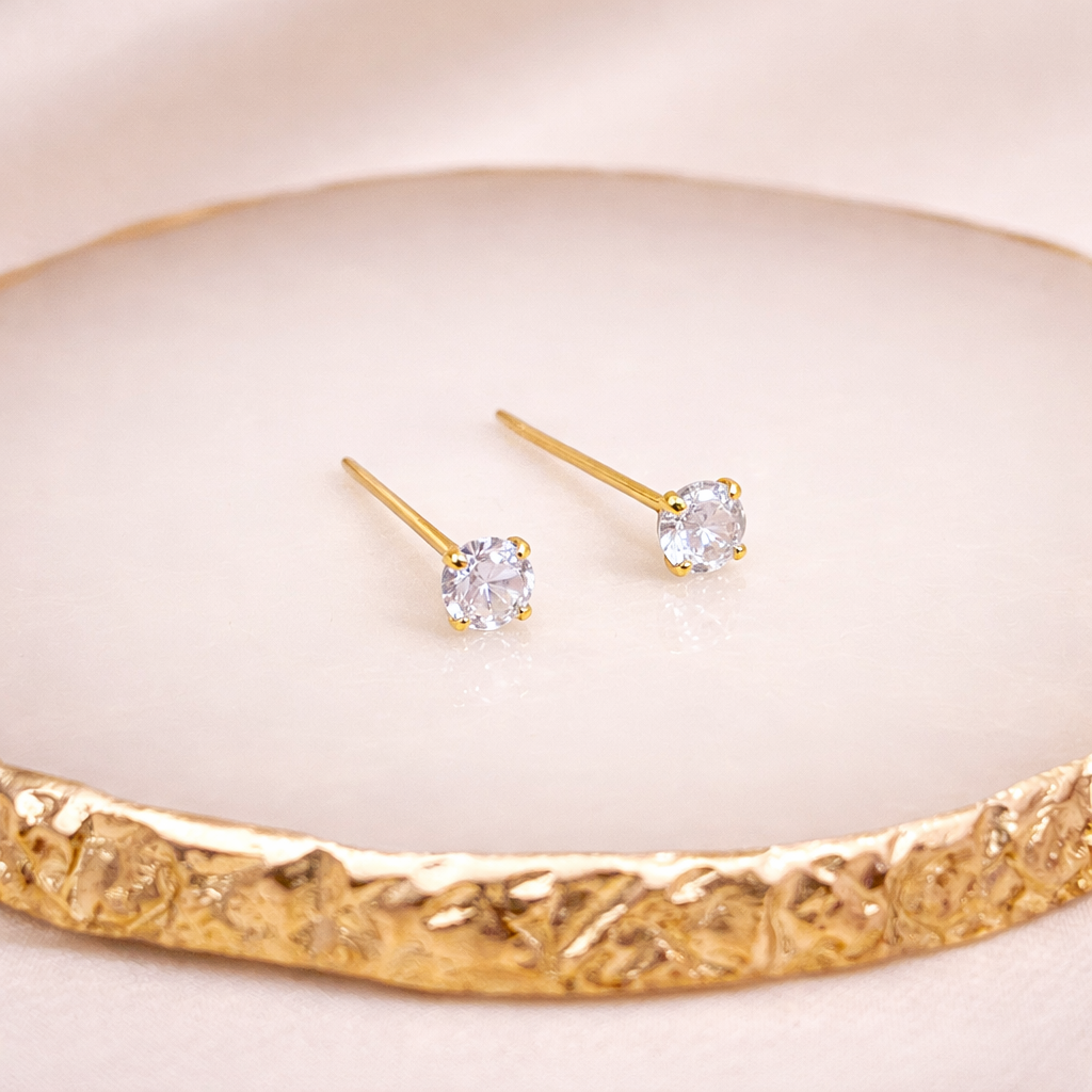 Mimimarche - E107 Crystal diamond stud earrings in gold vermeil