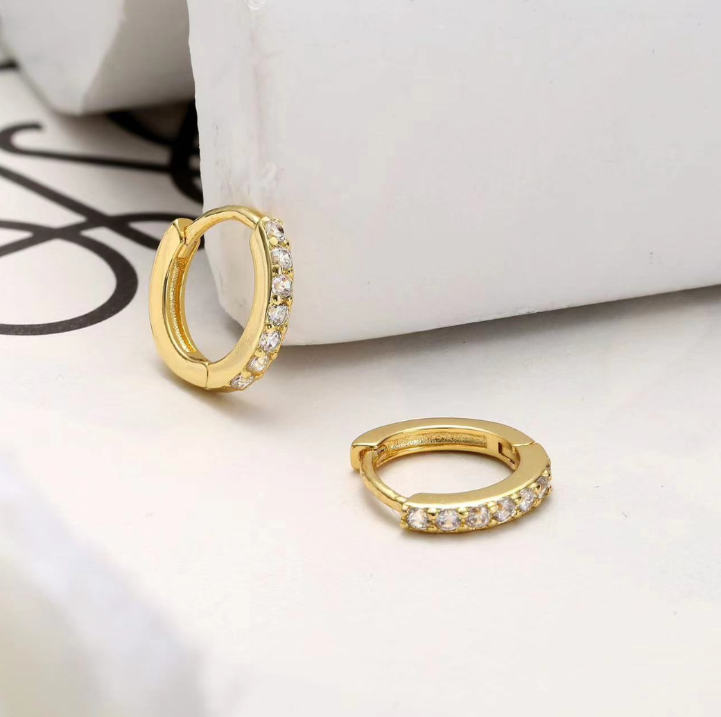 Mimimarche - E172 paved dainty huggie hoop earrings